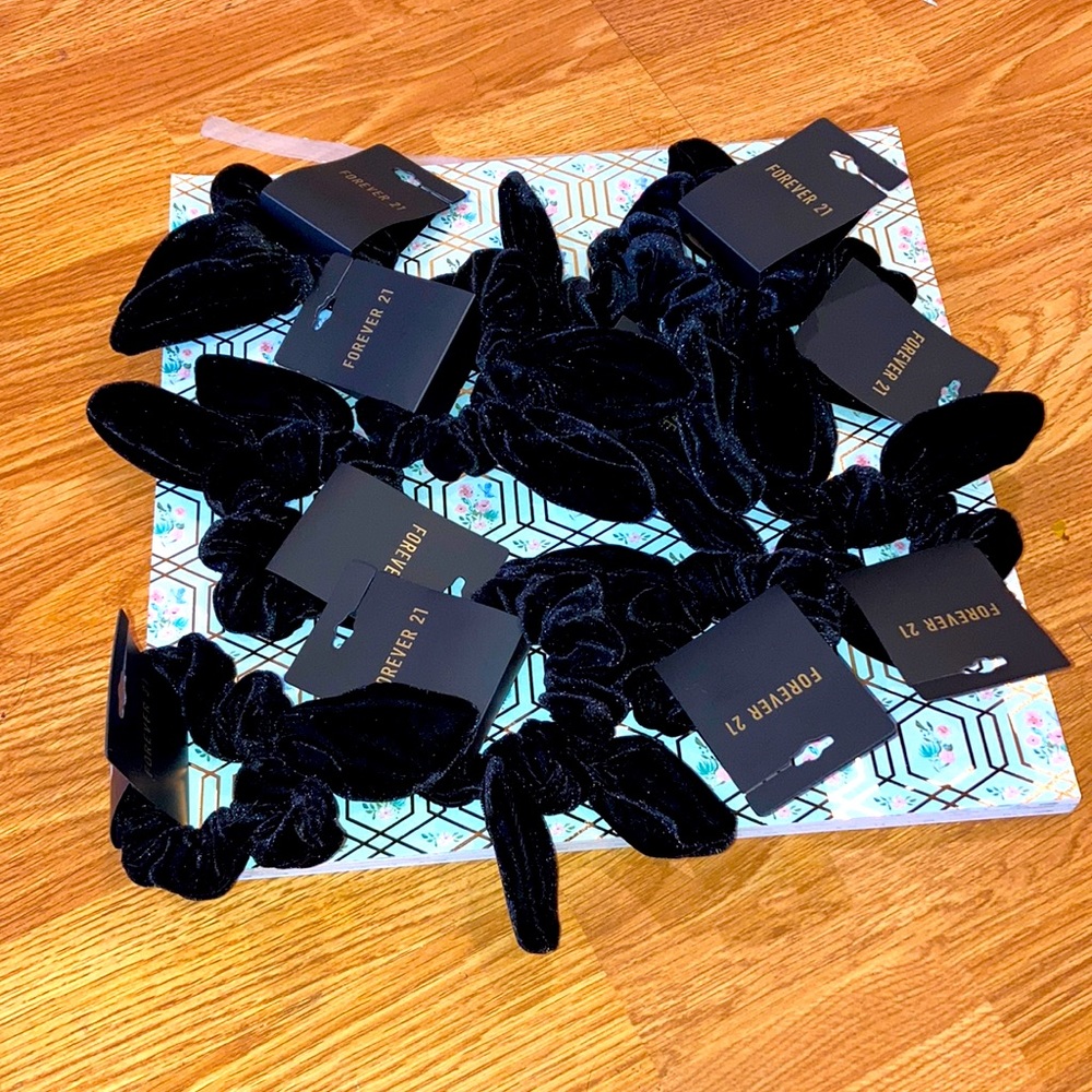 Lots Forever 21 Ponytails